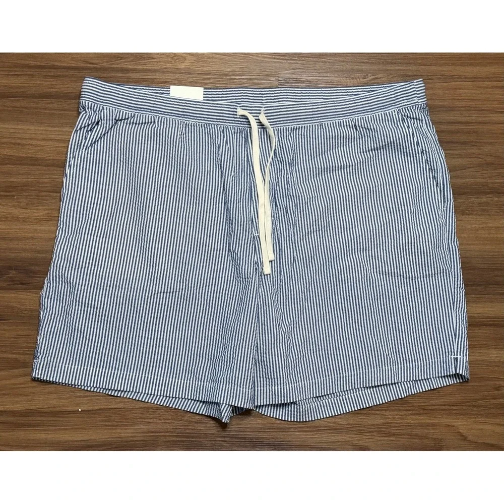 Banana Republic Deck 7